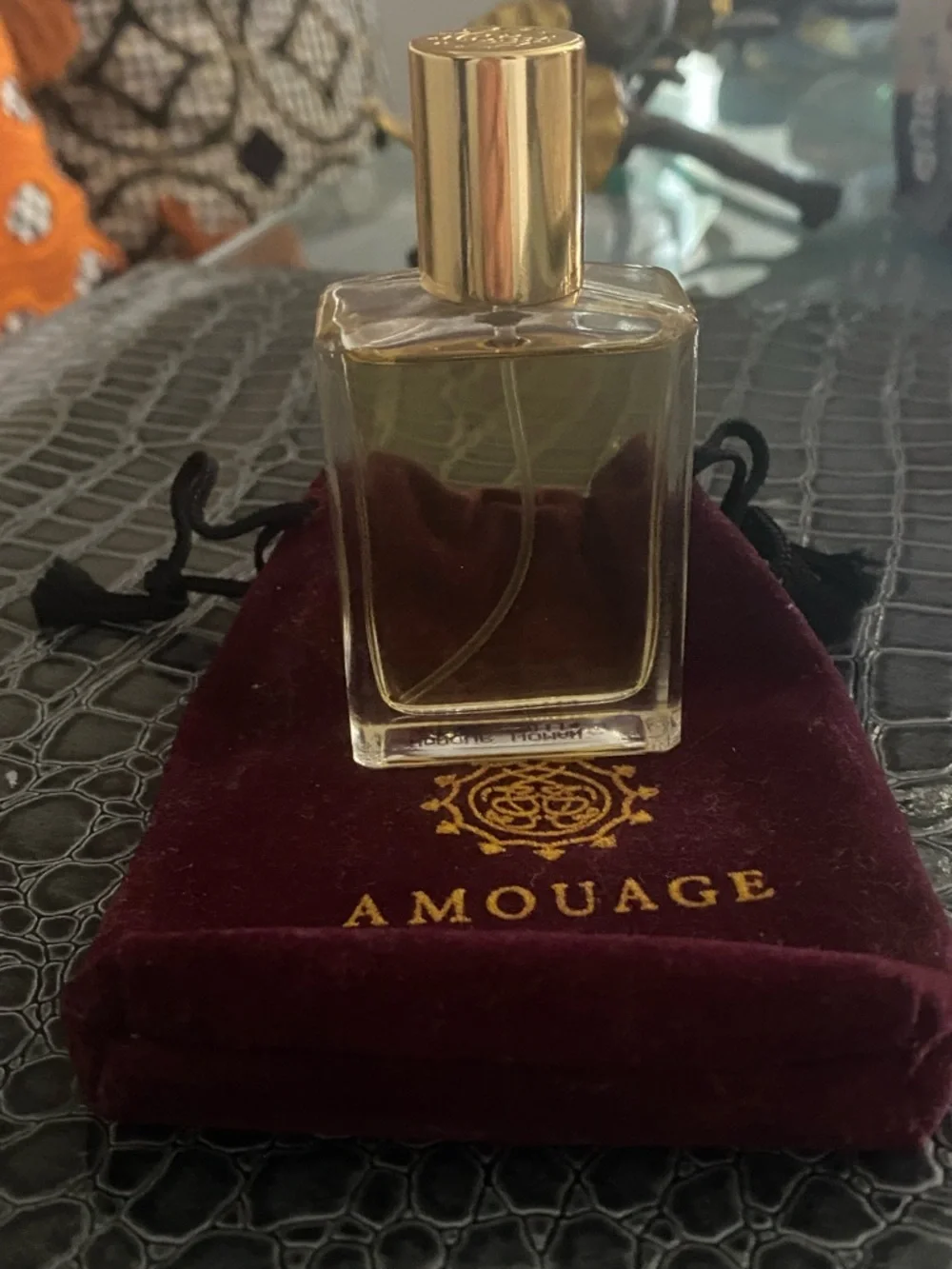 Amouage Honour Women with Burgundy Velvet Pouch exclusive edition Travel